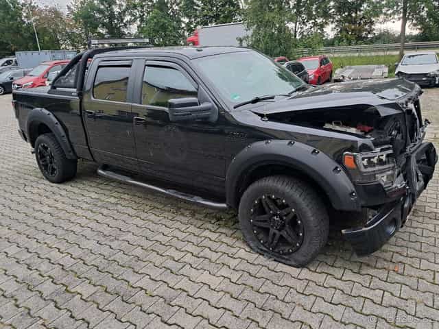 Ford F 150 5.4 l, 210. t km. Super doplňky