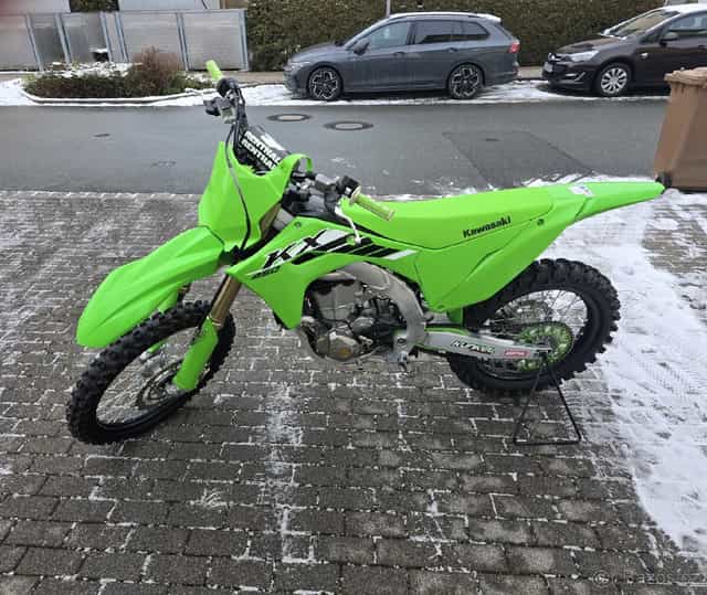 Kawasaki KX 450 (2025)