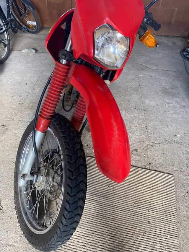 Honda XR 125 (2005) - pojízdná, STK do 2029
