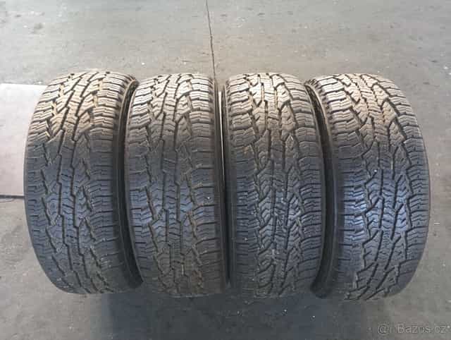 275/55 R20 Nokian rotiiva at m+s sada
