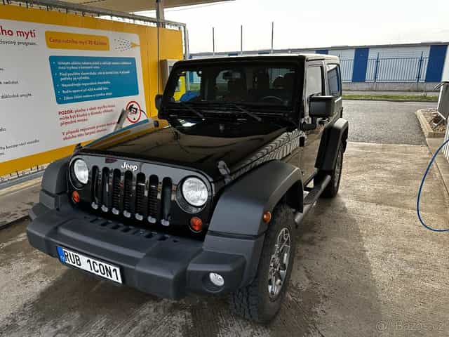 Jeep Wrangler 2.8 CRD Rubicon, 2013, manuál