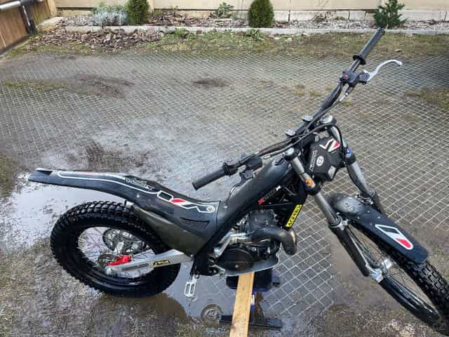 Trial Xispa X280R