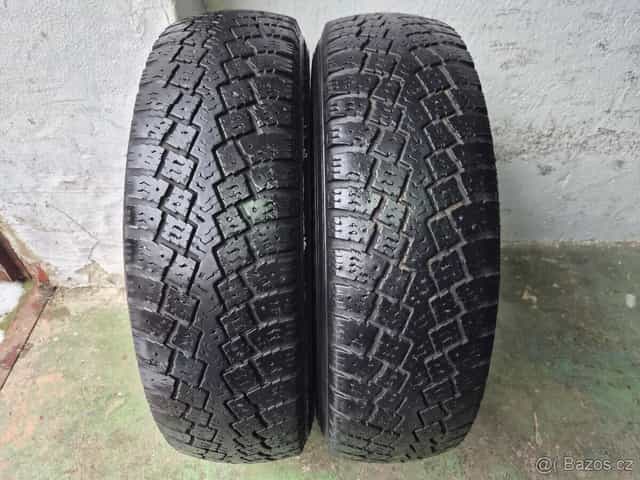 Pár zimních dodávkových pneu Nokian Hakkapeliitta 205 R16C