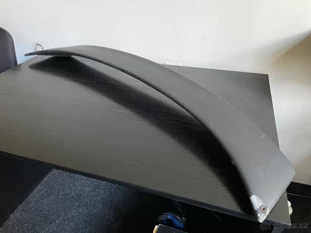 Zadní křídlo Ford Sierra RS Zender