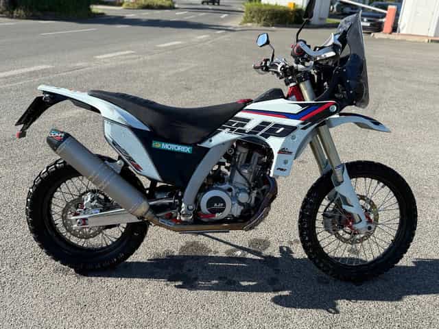 AJP PR7 2025 s race kitem