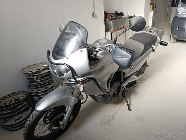 Honda Transalp 650