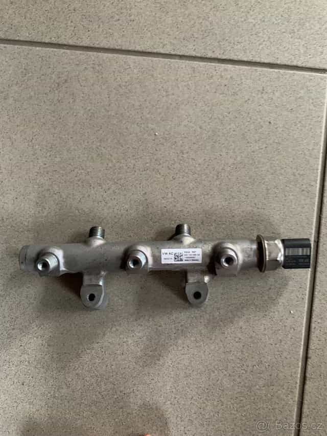 vstřikovací lišta VW Amarok 3,0 TDi DDX 120 KW 059130089CS