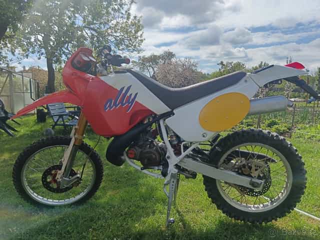 Aprilia Tuareg Rally 125
