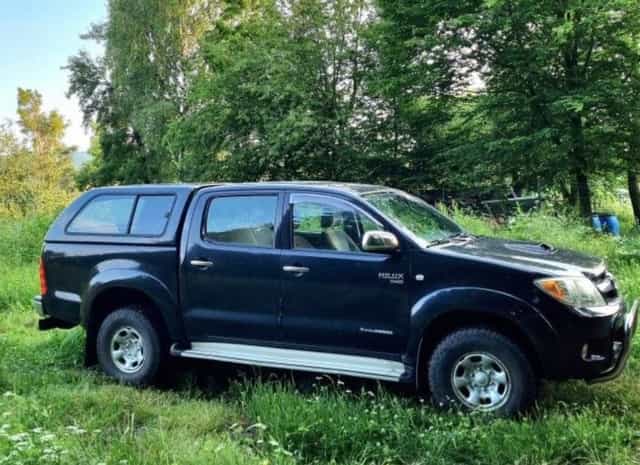 Hardtop Toyota Hilux