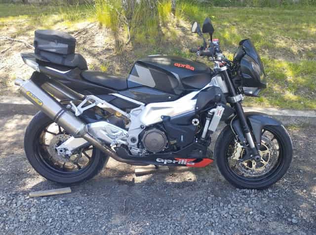 Aprilia Tuono 1000 R