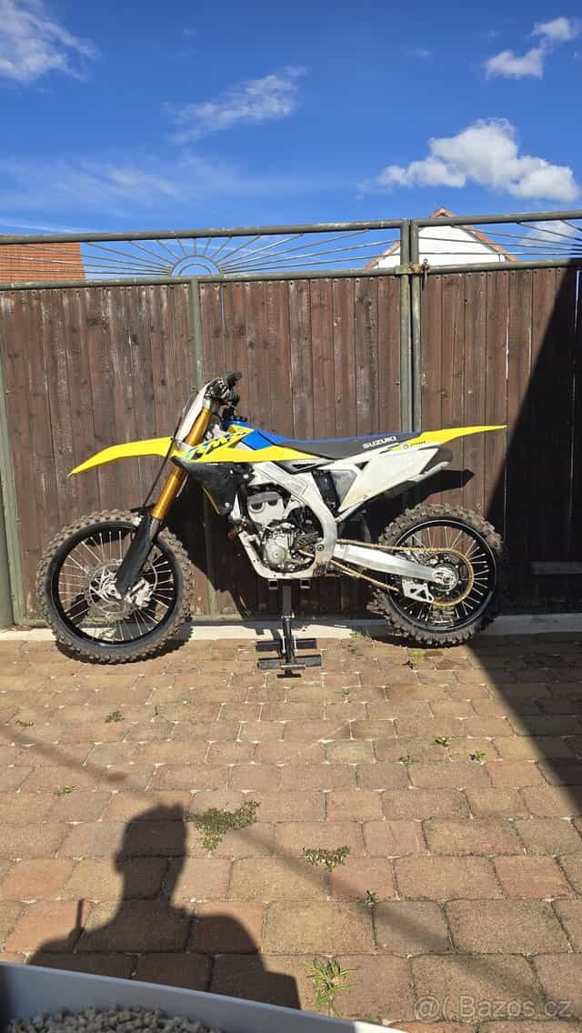 Suzuki RMZ 250 2024