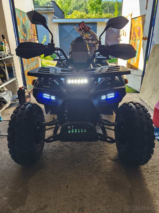 Dětská čtyřkolka