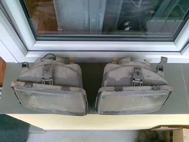 Přední světla na Ford Sierra první typ