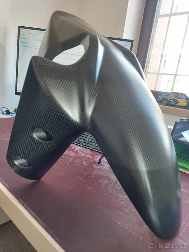 Multistrada 1200 Carbon přední blatník