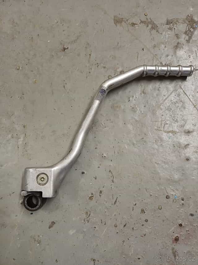 Startovací páka, nakopávačka Husqvarna