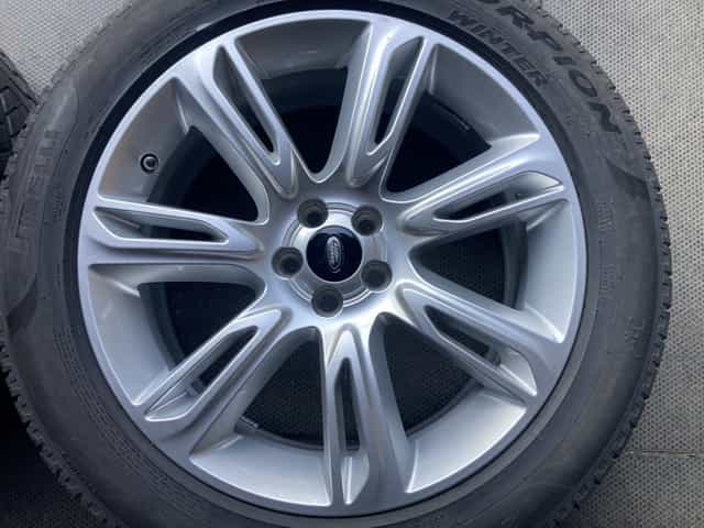 Alu kola RANGE ROVER VELAR zimní PIRELLI 255/50R20