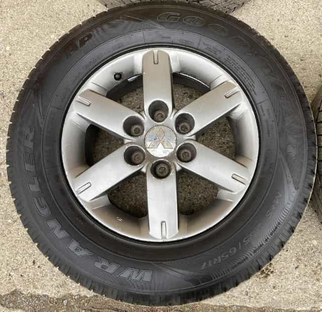 Alu kola Mitsubishi Pajero 3
