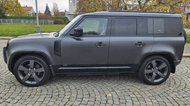 Land Rover Defender 110 V8 Carpathian edition 525