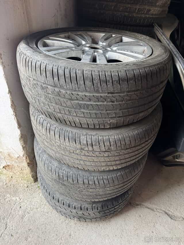kola Range Rover Lend rover R20 255/55/20