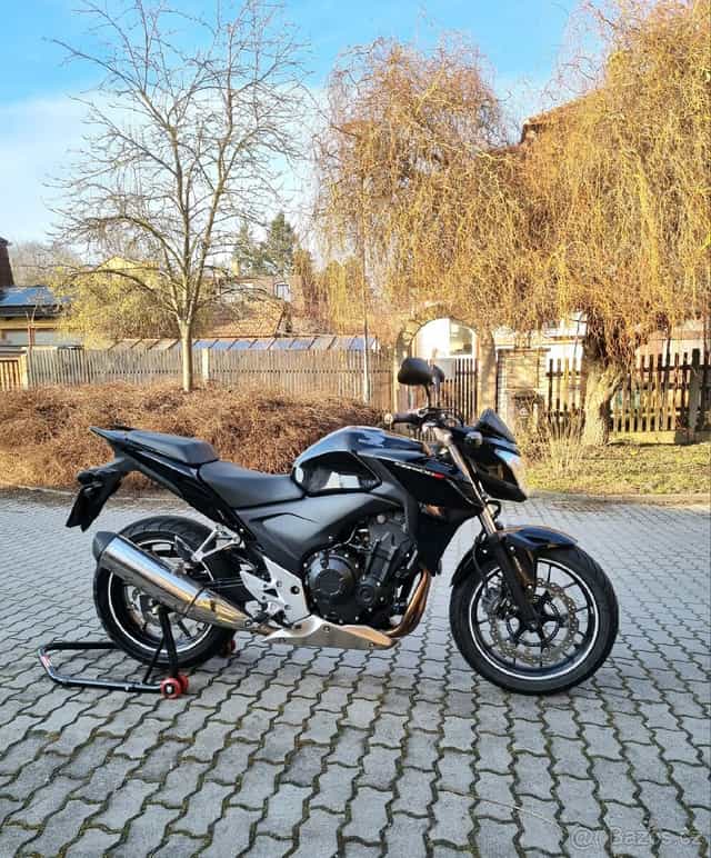 Honda CB500F 2015, 13700km, 35kw