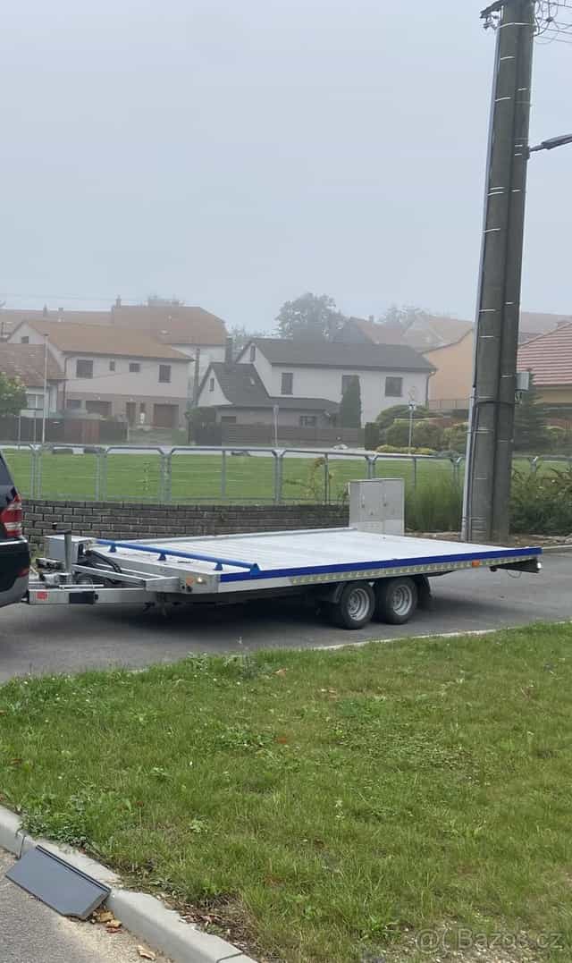 Prodám přepravník aut - Agados ADAM, 2700 KG