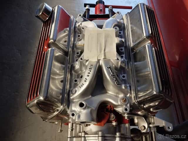 Sání Edelbrock Victor jr. 289/302/351