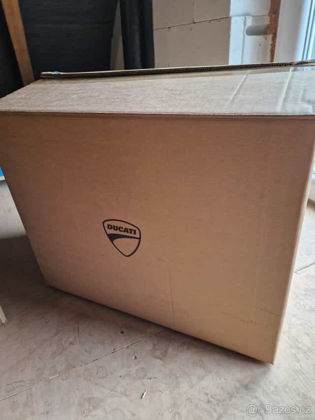 Levý kufr ducati multistrada V4