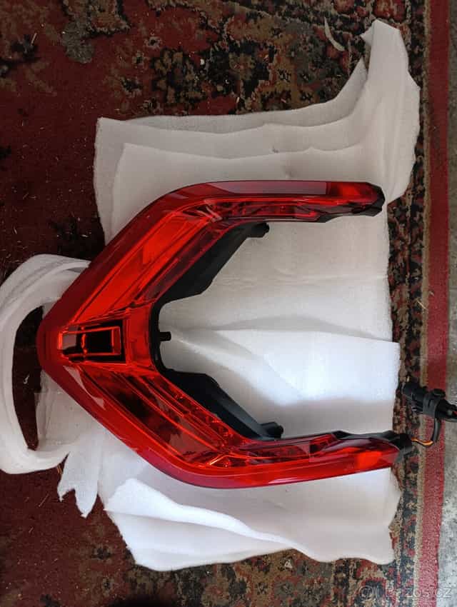 Brzdové světlo panigale v4