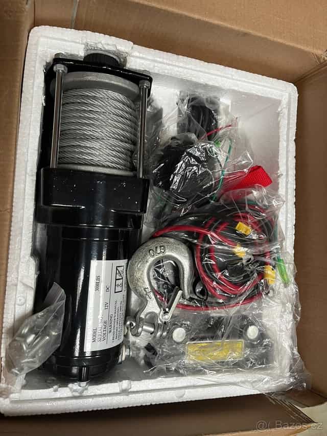 Kompletní naviják na čtyřkolku 1500 Kg 3000lbs 12V