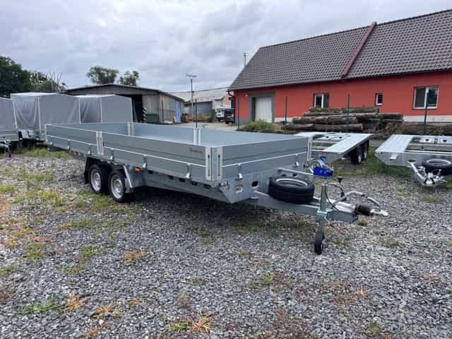 Přívěsný vozík 500x195cm, 3000kg, nájezdy, 130km/h