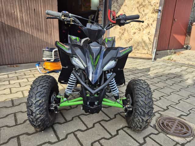 Dětská čtyřkolka