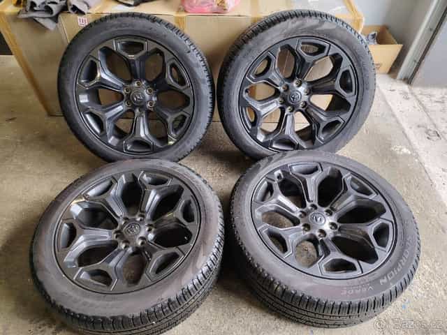 Originál kola Dodge RAM 1500 LIMITED R22
