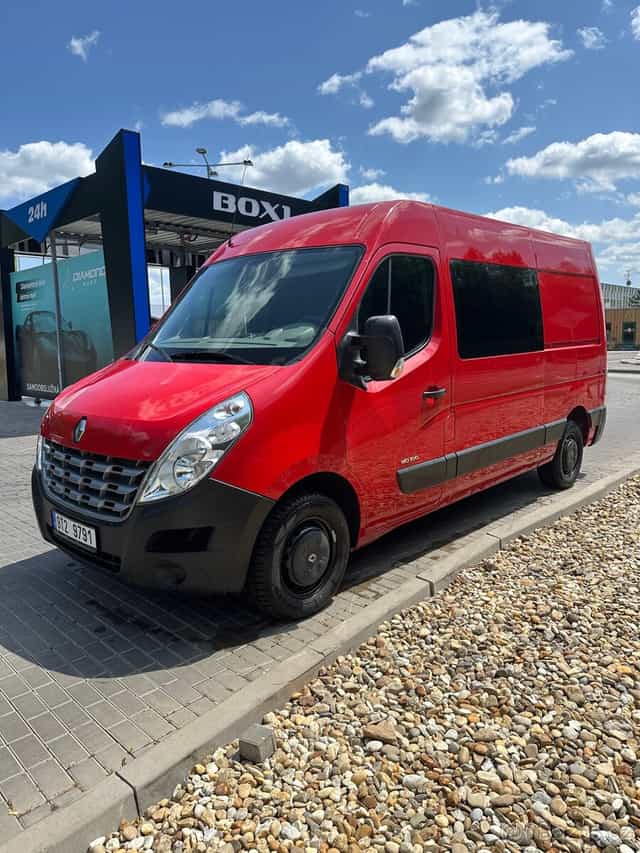 Renault Master 7 míst