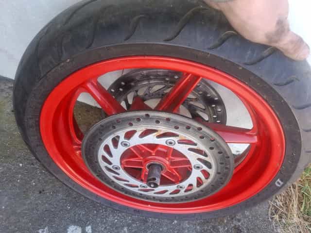 Honda cbr 600f a VFR 750