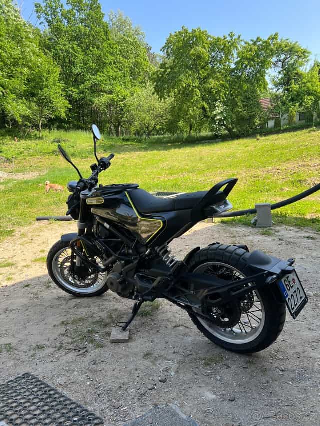 Husqvarna svartpilen 401