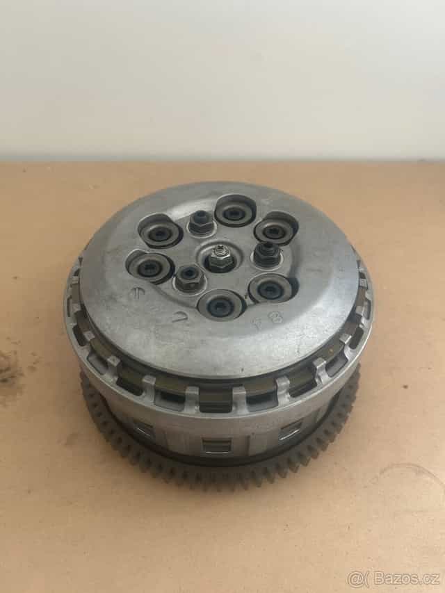 Spojkový koš-kompletní Suzuki GSX-R 1000 rok 2010 (L0)