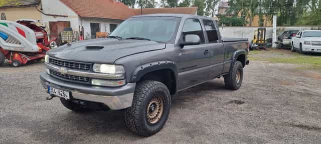 Chevrolet Silverado 4.7 V8 4x4