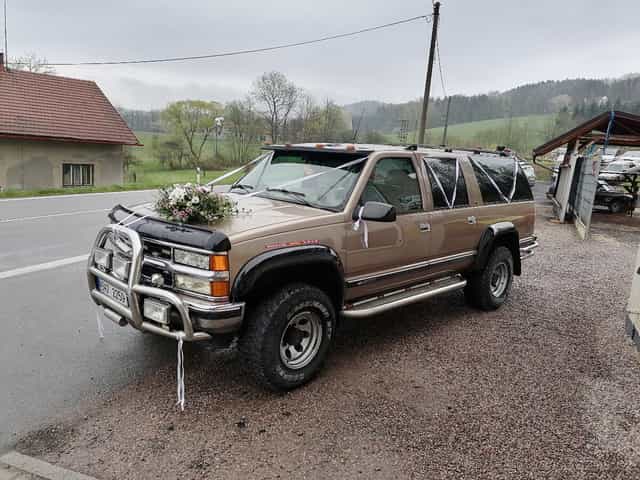 CHevrolet Suburban -DIESEL- 4x4