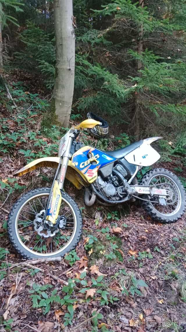 Suzuki RM 125