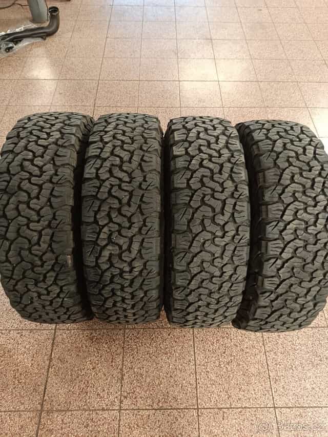 Pneu 245/75R17 BfGoodrich All-terrain