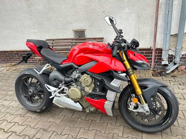 Ducati Streetfighter V4s
