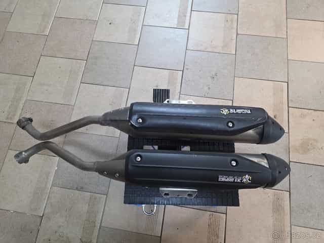 Vyfuky Yamaha XT 660