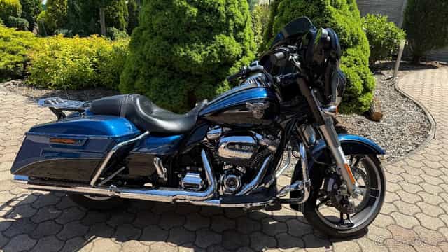 Harley Davidson Street 115th Anniversary Street Glide Specia