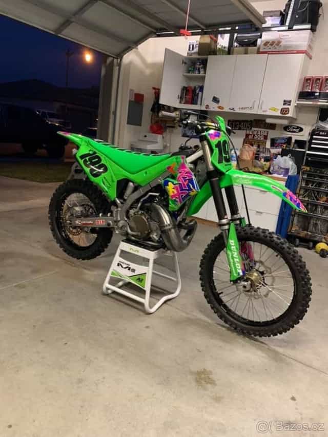 Koupím moto ve špatném nebo nepojízdném stavu