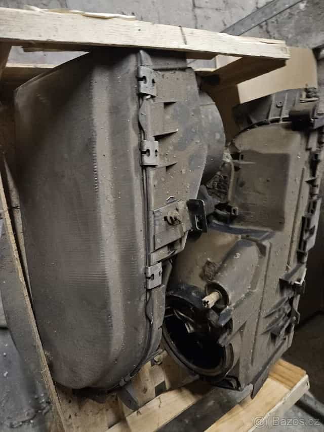 Světla Ford Sierra levně, jen volat