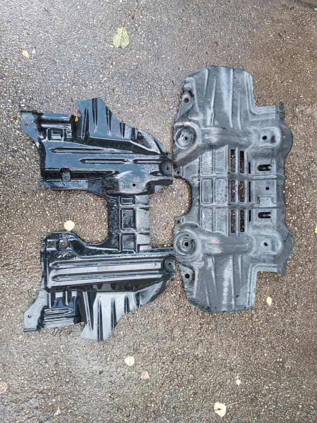 Kryty pod motor Toyota hilux