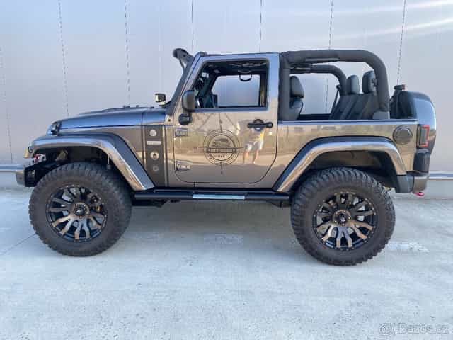 Jeep Wrangler 75th Anniversary Edition