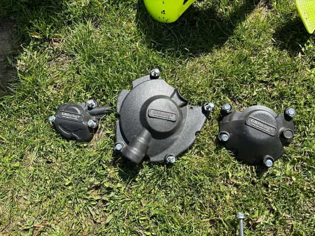 Vika mororu GB racing na Yamaha R1 15-25 Rn32 Rn49 Rn65