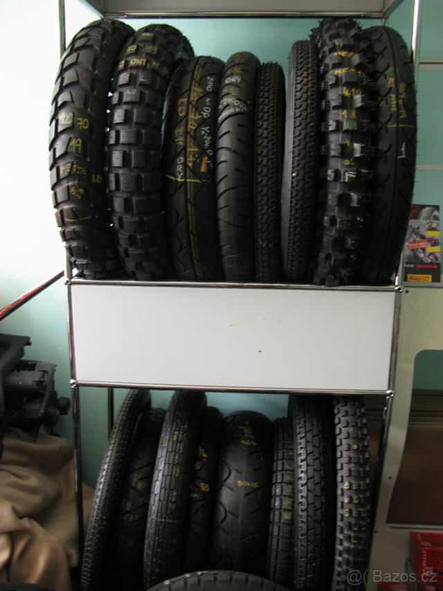 MOTO SKUTR CHOPER ENDURO SILNIČNI  PNEU