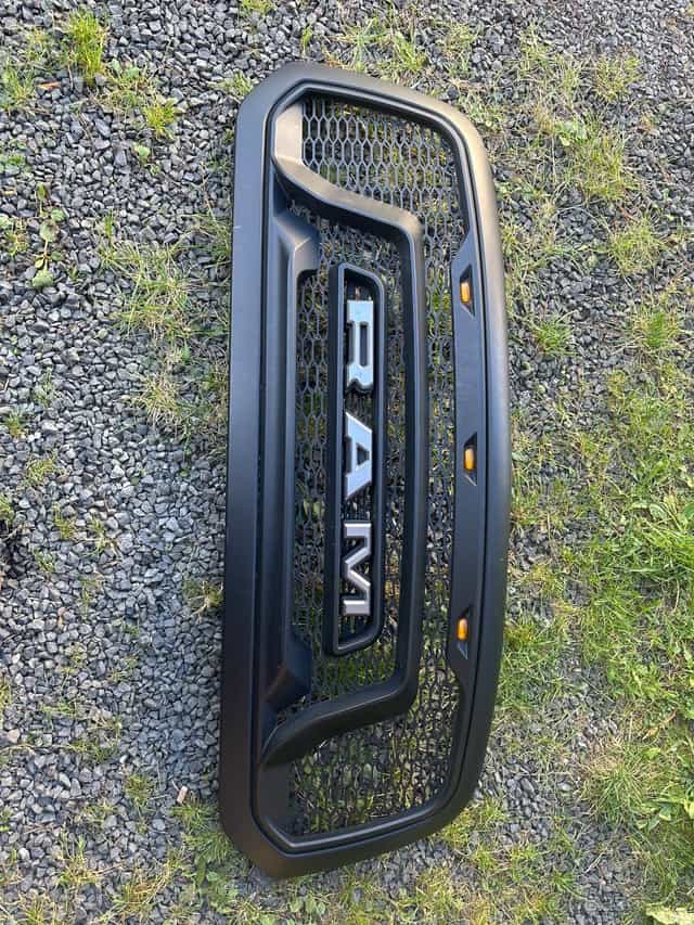 Grill rebel Dodge Ram 1500 4g